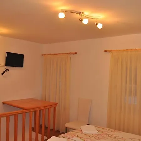 Apartment Location Old Town Lucic *
