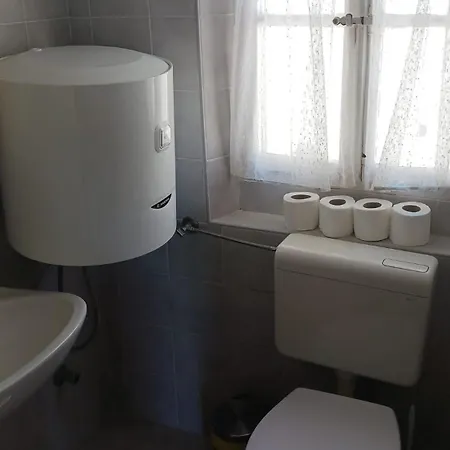 Location Old Town Lucic Apartment